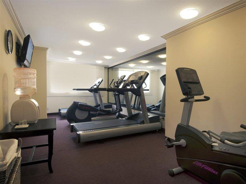 Fiesta Inn Toluca Centro Εξωτερικό φωτογραφία