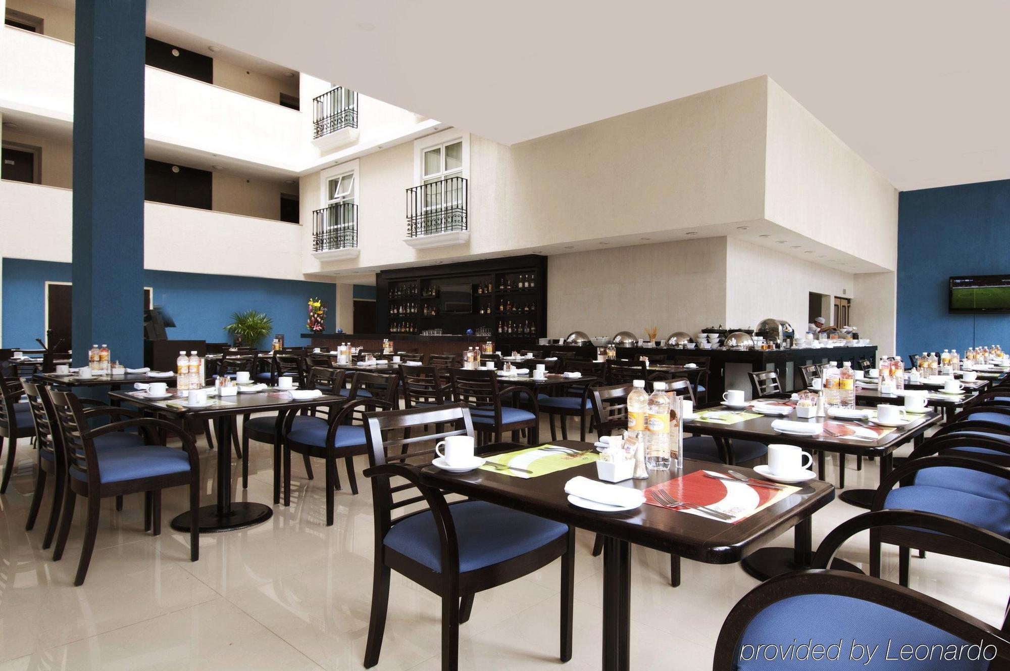 Fiesta Inn Toluca Centro Εστιατόριο φωτογραφία