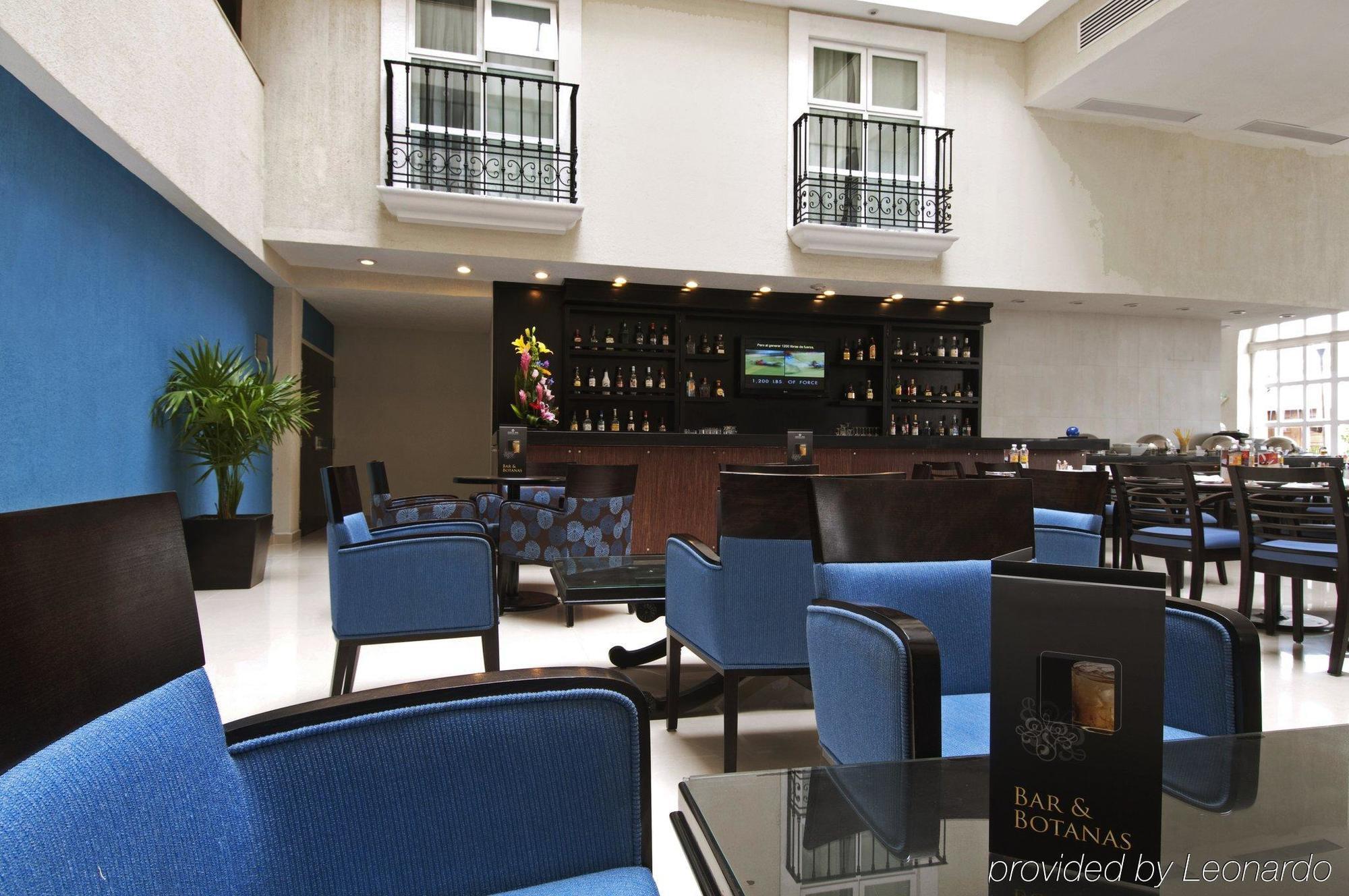 Fiesta Inn Toluca Centro Εστιατόριο φωτογραφία