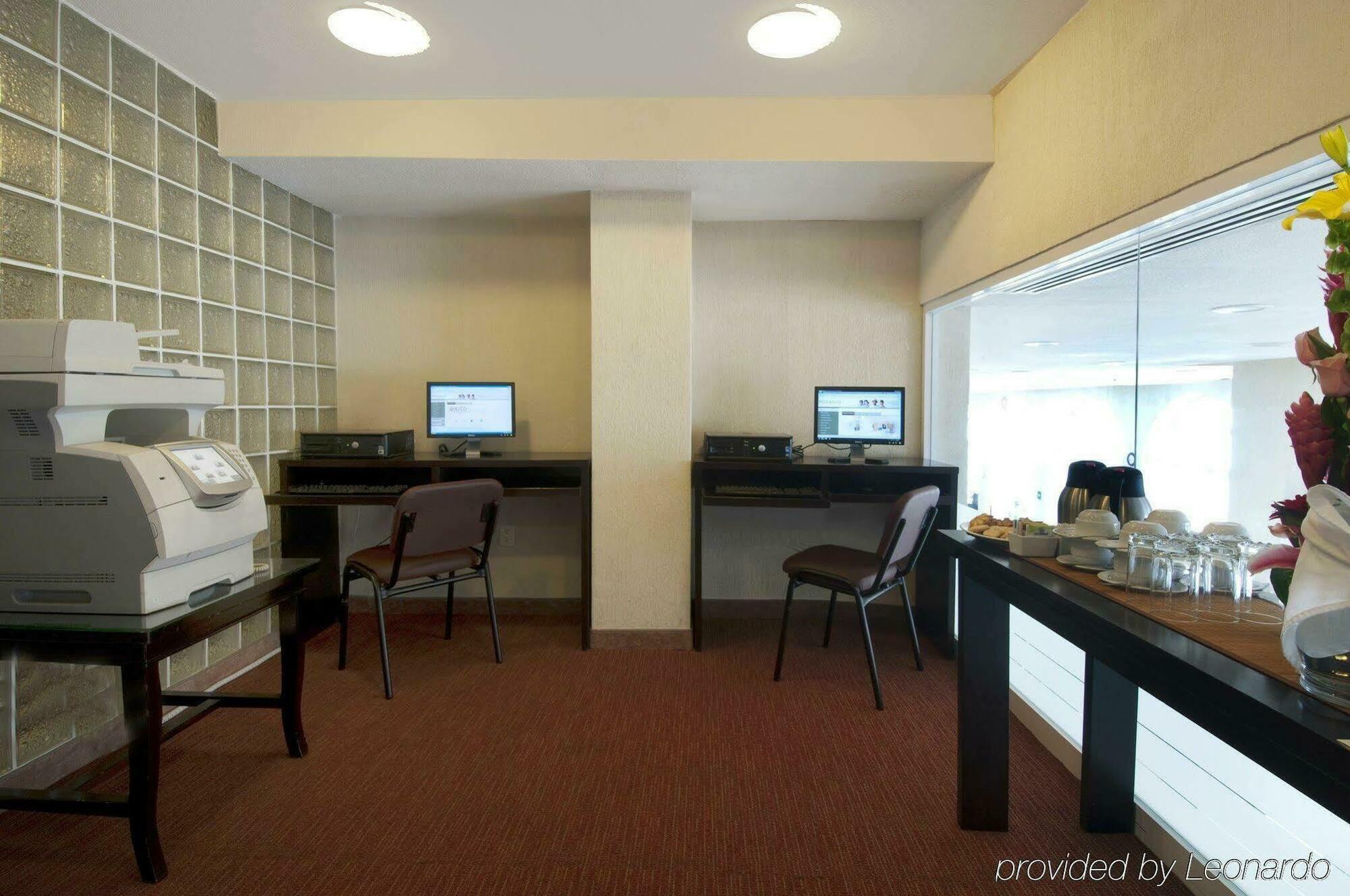 Fiesta Inn Toluca Centro Ανέσεις φωτογραφία